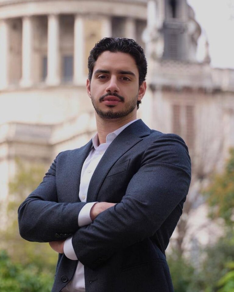 Zuhair Mansour - Trainee Solicitor at Sterling Law